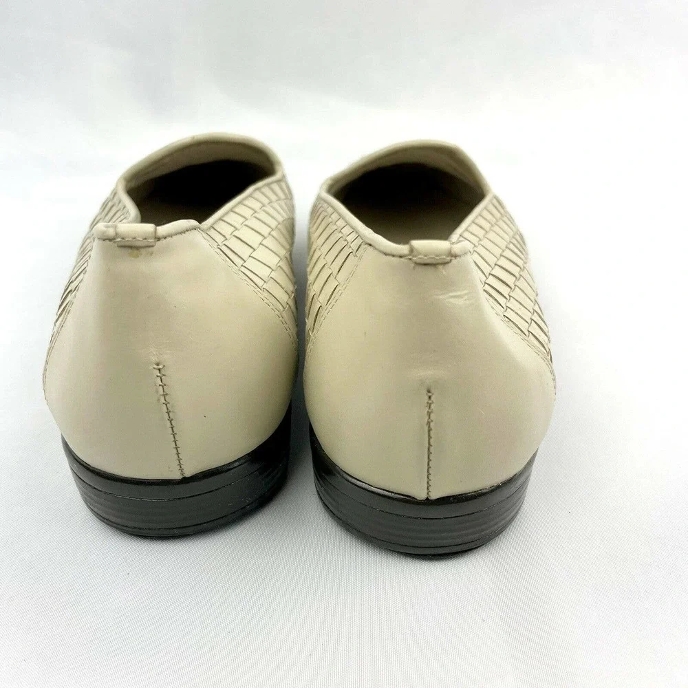 Trotters Women Liz Loafers Flats Beige Woven Leather Slip on Shoes Size 8